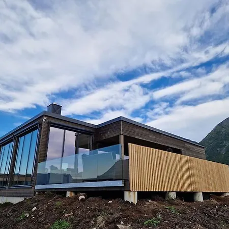 Classy Lofoten